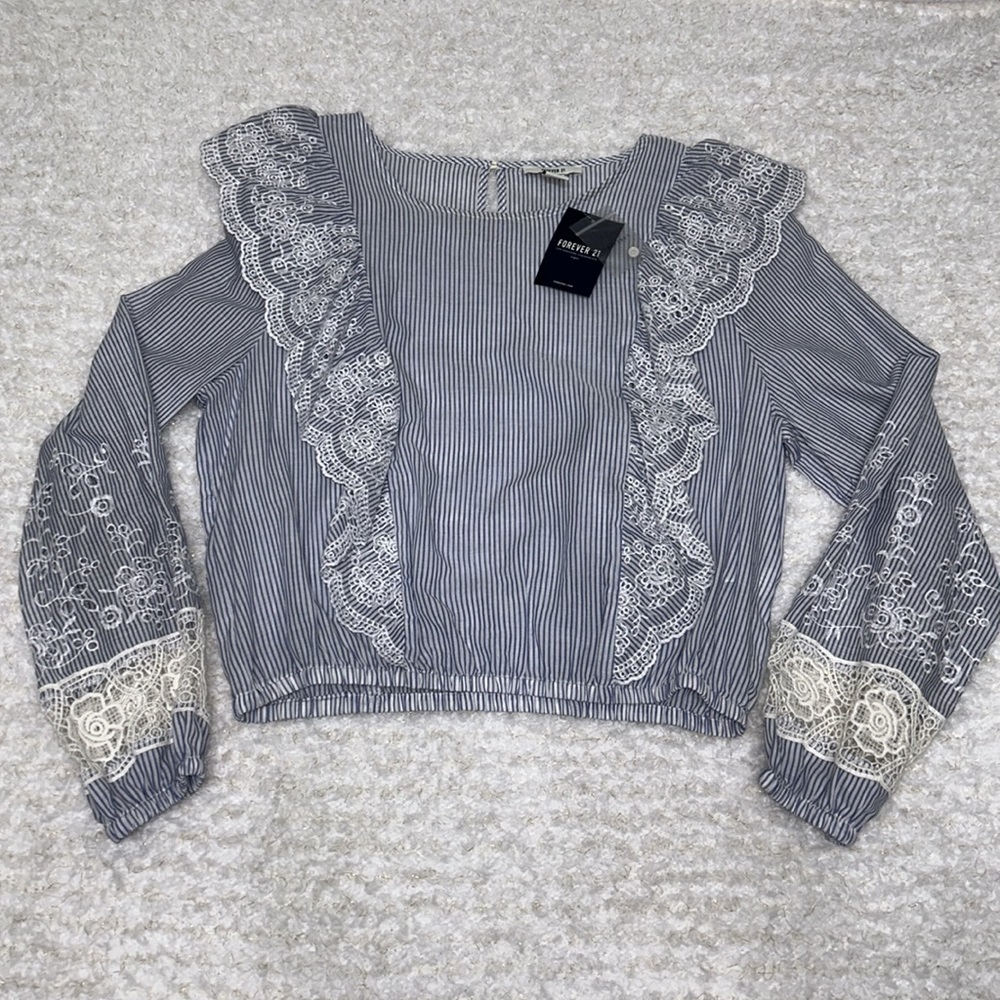 Forever 21 top - Picture 3 of 7